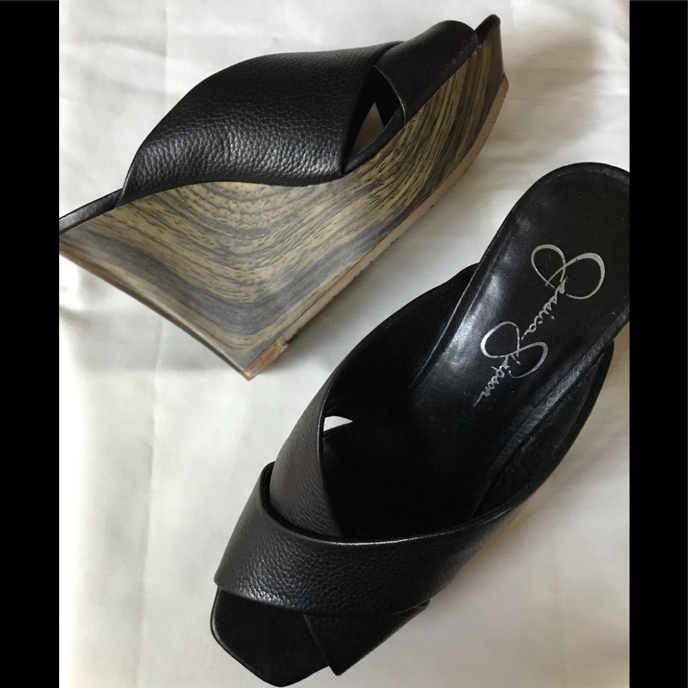 Jessica Simpson wedge